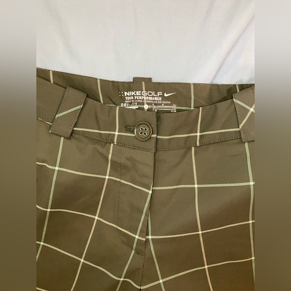 Nike Pants - Picture 5 of 11